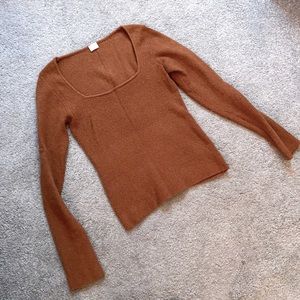 Wilfred Aritzia square neck sweater
